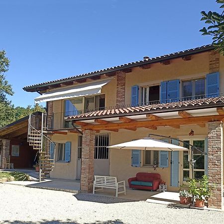 Hotel I Suoni Del Bosco Casalborgone Exterior foto